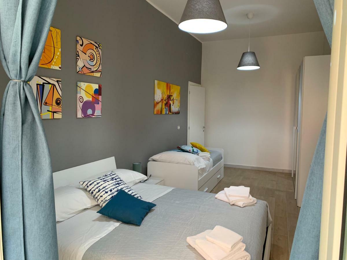 Apartamento La Terrazza Sul Porto Nápoles Exterior foto