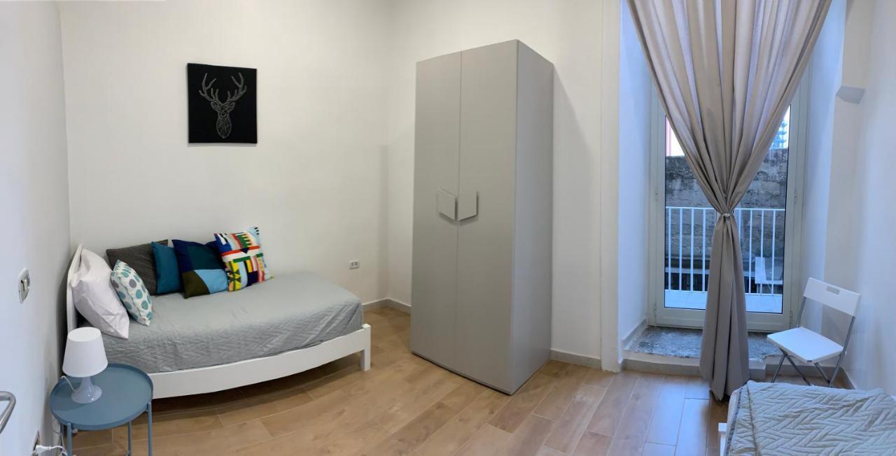 Apartamento La Terrazza Sul Porto Nápoles Exterior foto